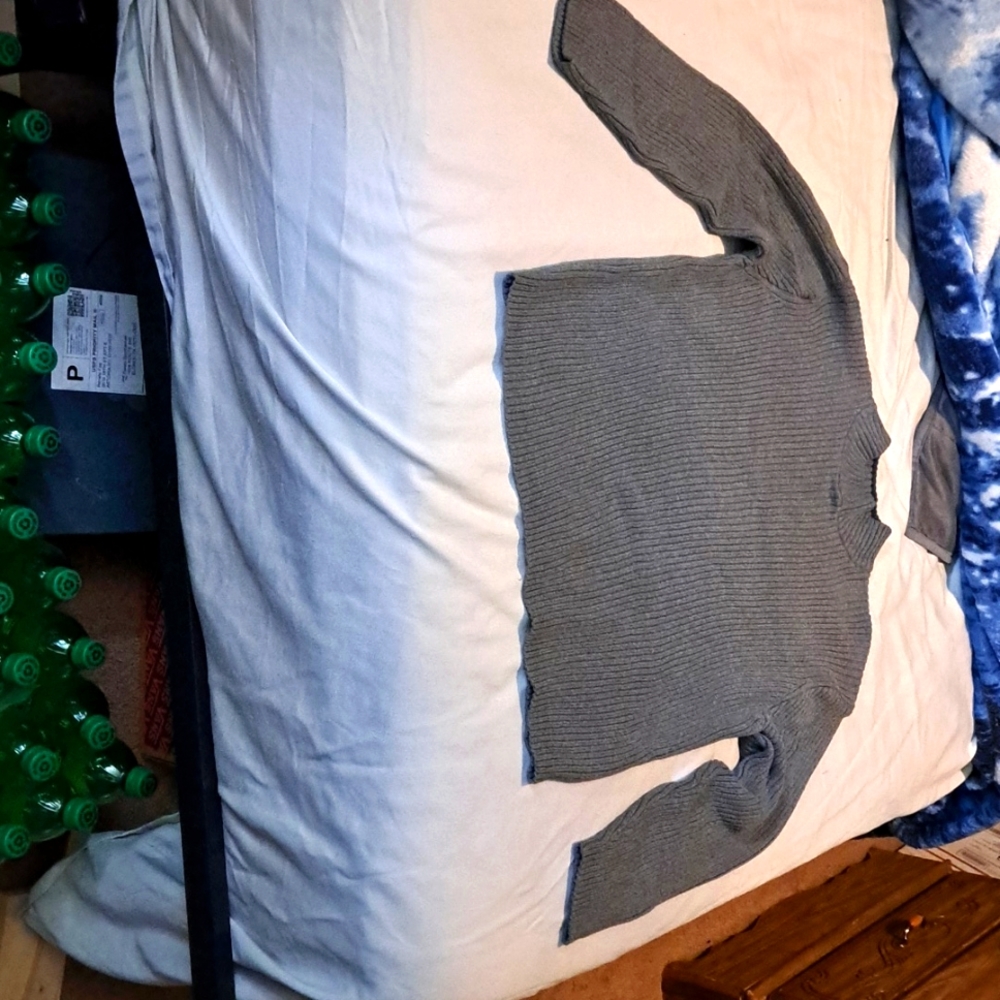 Women's Claiborne pullover Sweater